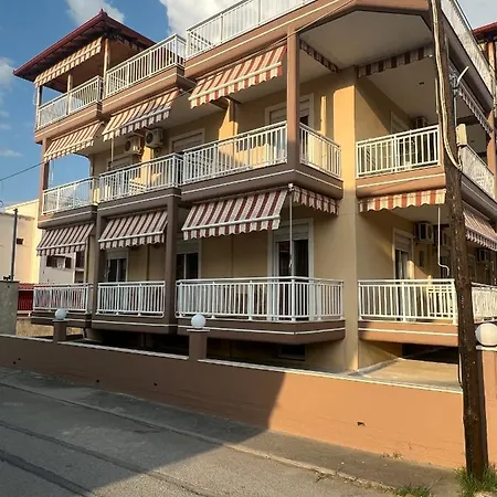 Vangelis Apartamento