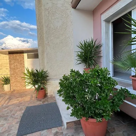 Vangelis Apartamento *